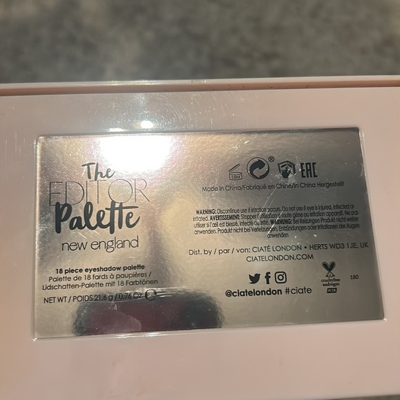 Ciate London The Editor eyeshadow Palette - Picture 4 of 4
